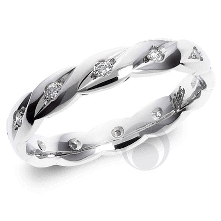 A diamond platinum wedding ring with a rope design and a round brilliant cut diamond in the center.