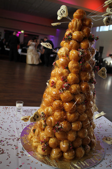 Extraordinary Cakes for Your Big Day