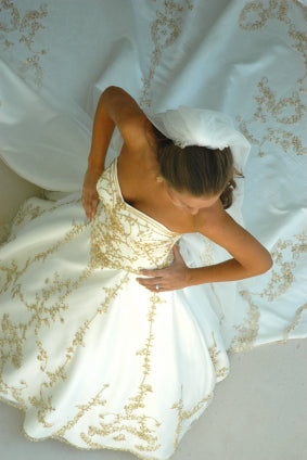 Wedding Ring vs the Dress