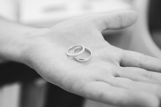 Platinum Engagement Rings: One Ring Or Two?