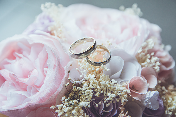 Traditions and Customs of Wedding Rings