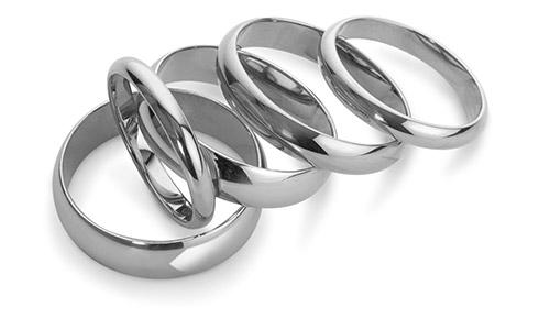Court Platinum Wedding Rings